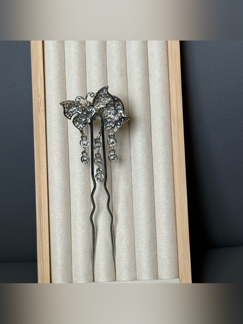 Black & Clear Crystal Butterfly Hair Pin - Picture 11 of 14